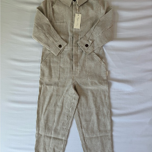 NWT Rylee + Cru Romper - Picture 2 of 3